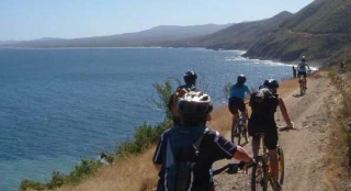 Senderos de ciclismo por la costa